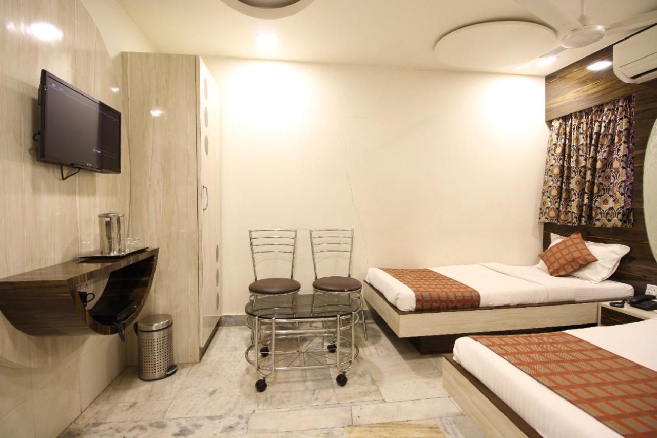 Hotel Oc Residency Bombaj Zewnętrze zdjęcie