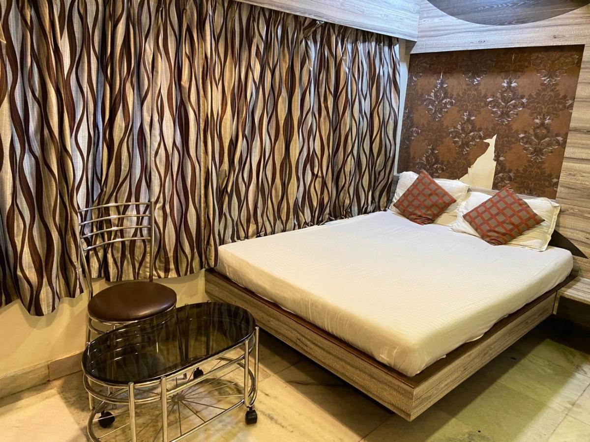 Hotel Oc Residency Bombaj Zewnętrze zdjęcie