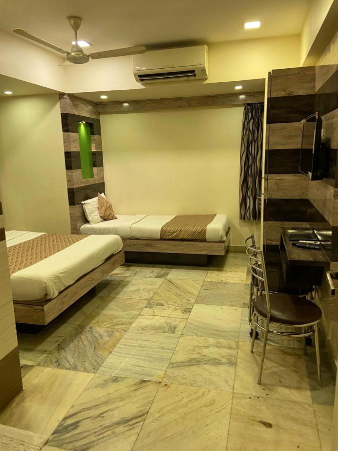 Hotel Oc Residency Bombaj Zewnętrze zdjęcie