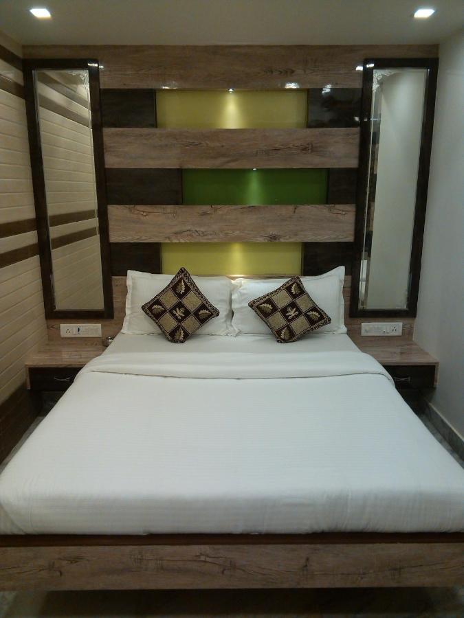 Hotel Oc Residency Bombaj Zewnętrze zdjęcie