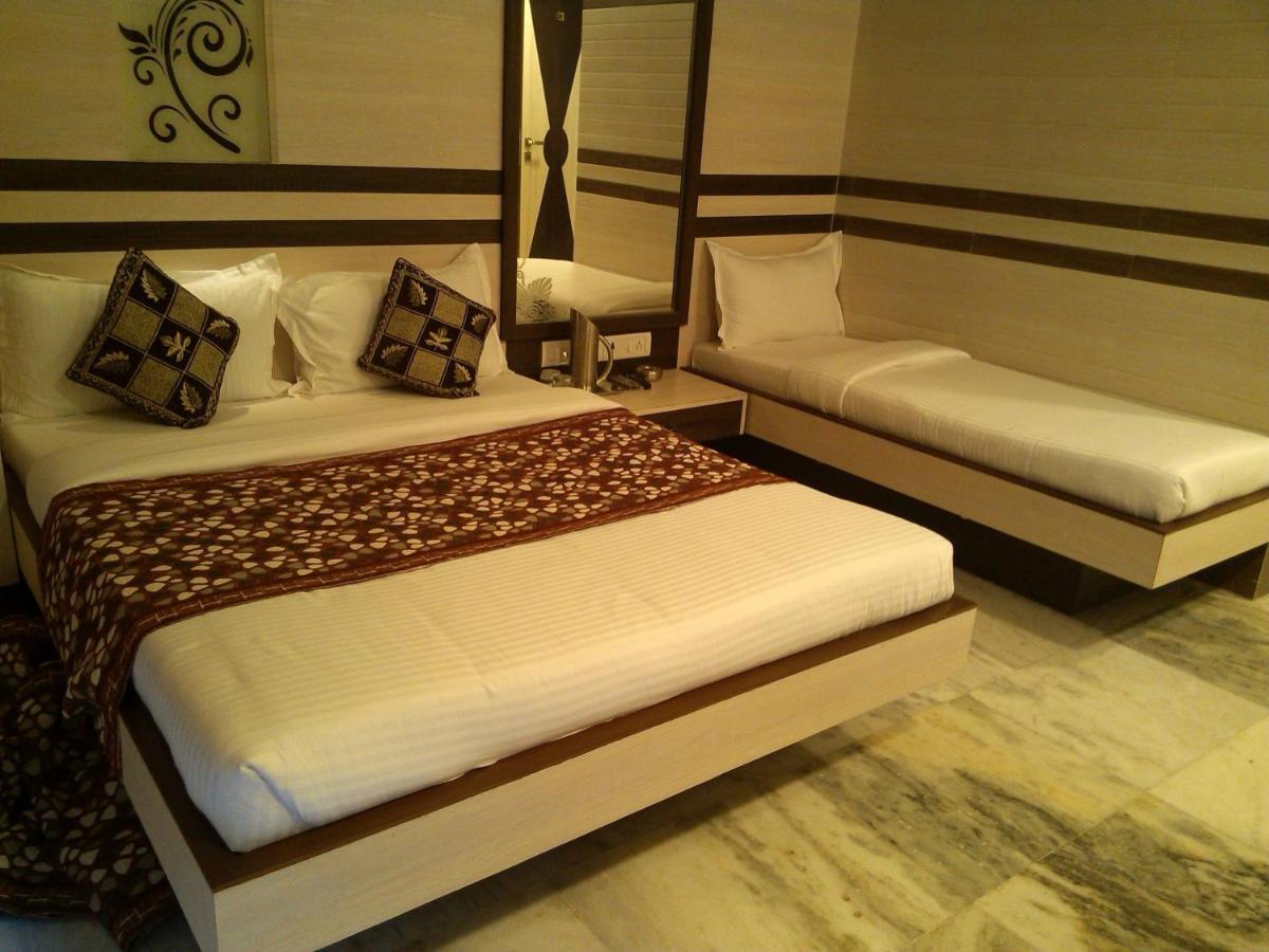 Hotel Oc Residency Bombaj Zewnętrze zdjęcie